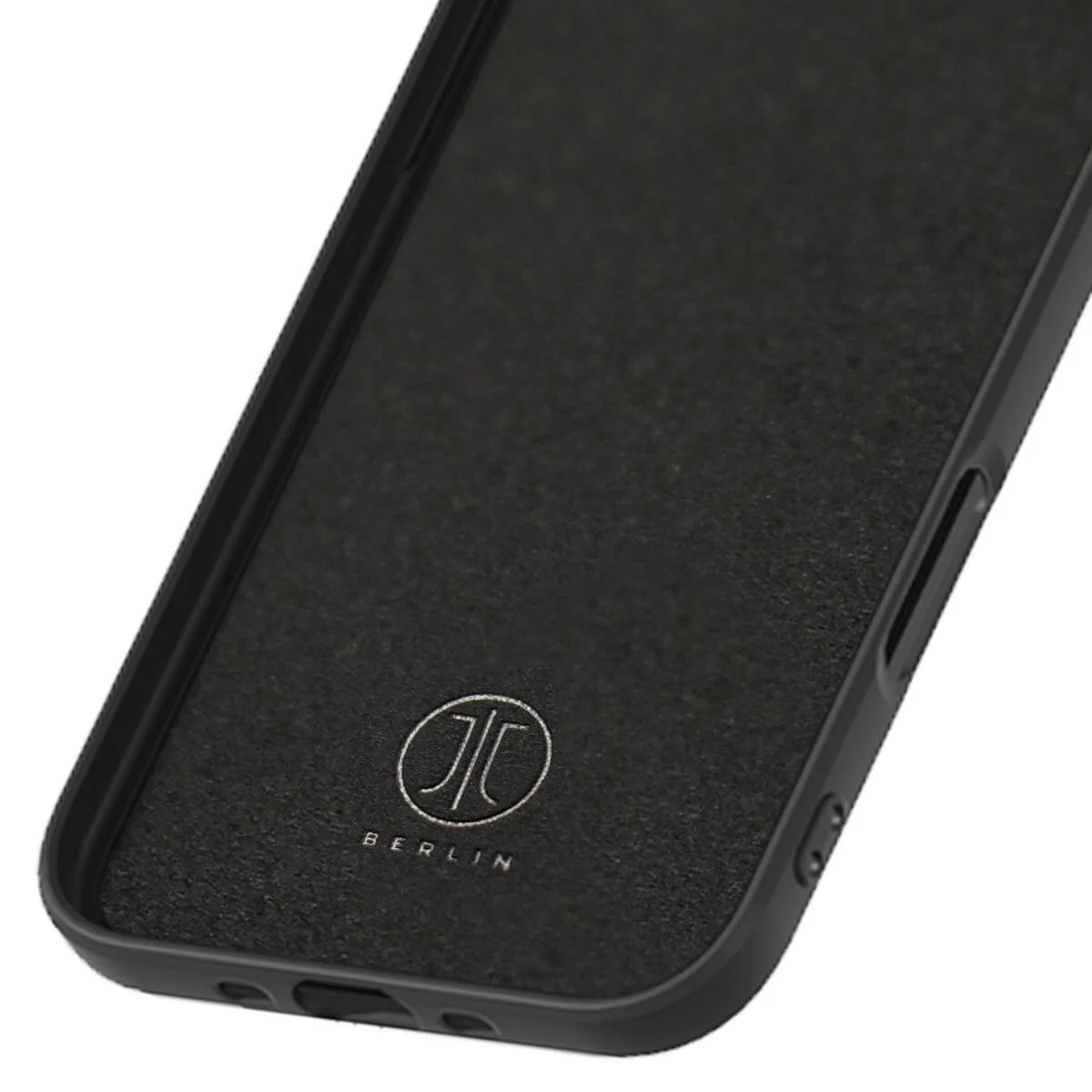 iPhone 17 Pro Max - JT Pankow Soft MagSafe - Image 4