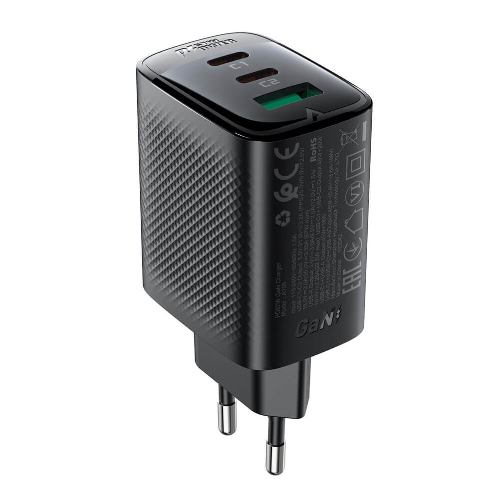 Multiple Charging Adapter 2x USB-C 1x UBS-A - Image 5